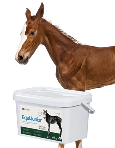 Lab-v EquiJunior - papildbarība kumeļiem, kas veicina jauno zirgu un poniju augšanu, attīstību un pareizu barošanu 2kg